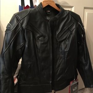NEW, never worn: Magnum Leather Motorcycle Jacket
